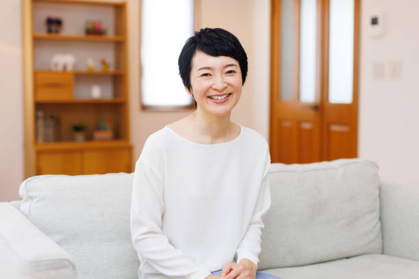 入れ歯が合わないのはなぜ？考えられる原因と具体的な解決策